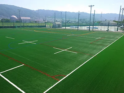 Césped sintético para centros multideportivos