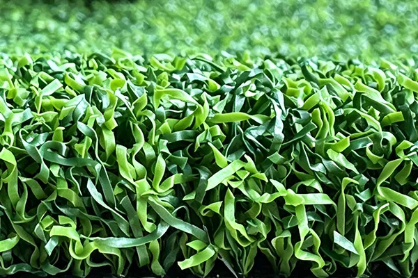 Césped sintético para green de golf serie Emerald